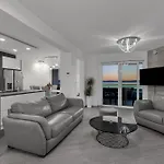 Апартаменты Exclusive Penthouse Big Blue With Private Jacuzzi *