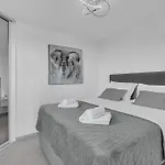 Exclusive Penthouse Big Blue With Private Jacuzzi * Макарска